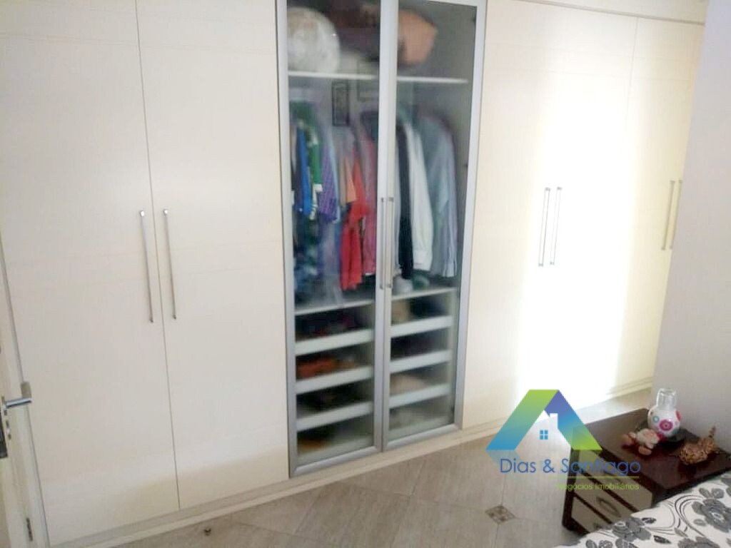 Apartamento à venda com 3 quartos, 107m² - Foto 9