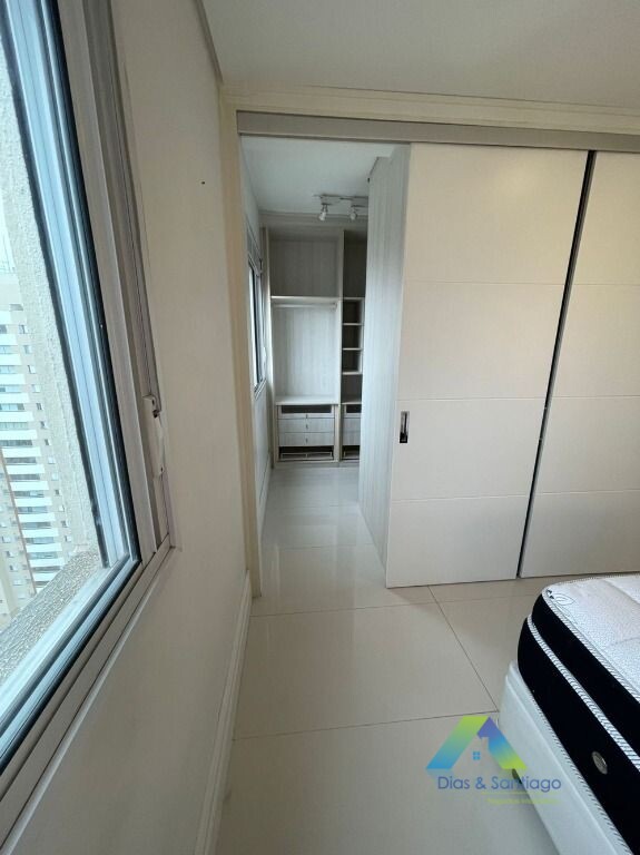 Apartamento à venda com 2 quartos, 127m² - Foto 10