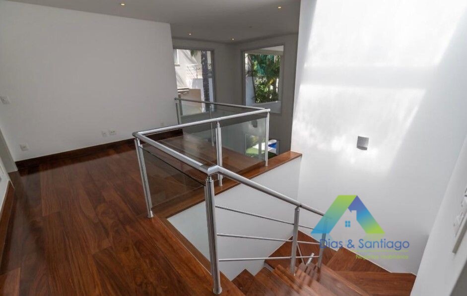 Casa à venda com 4 quartos, 958m² - Foto 18