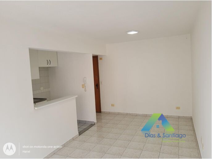 Apartamento à venda com 1 quarto, 45m² - Foto 1