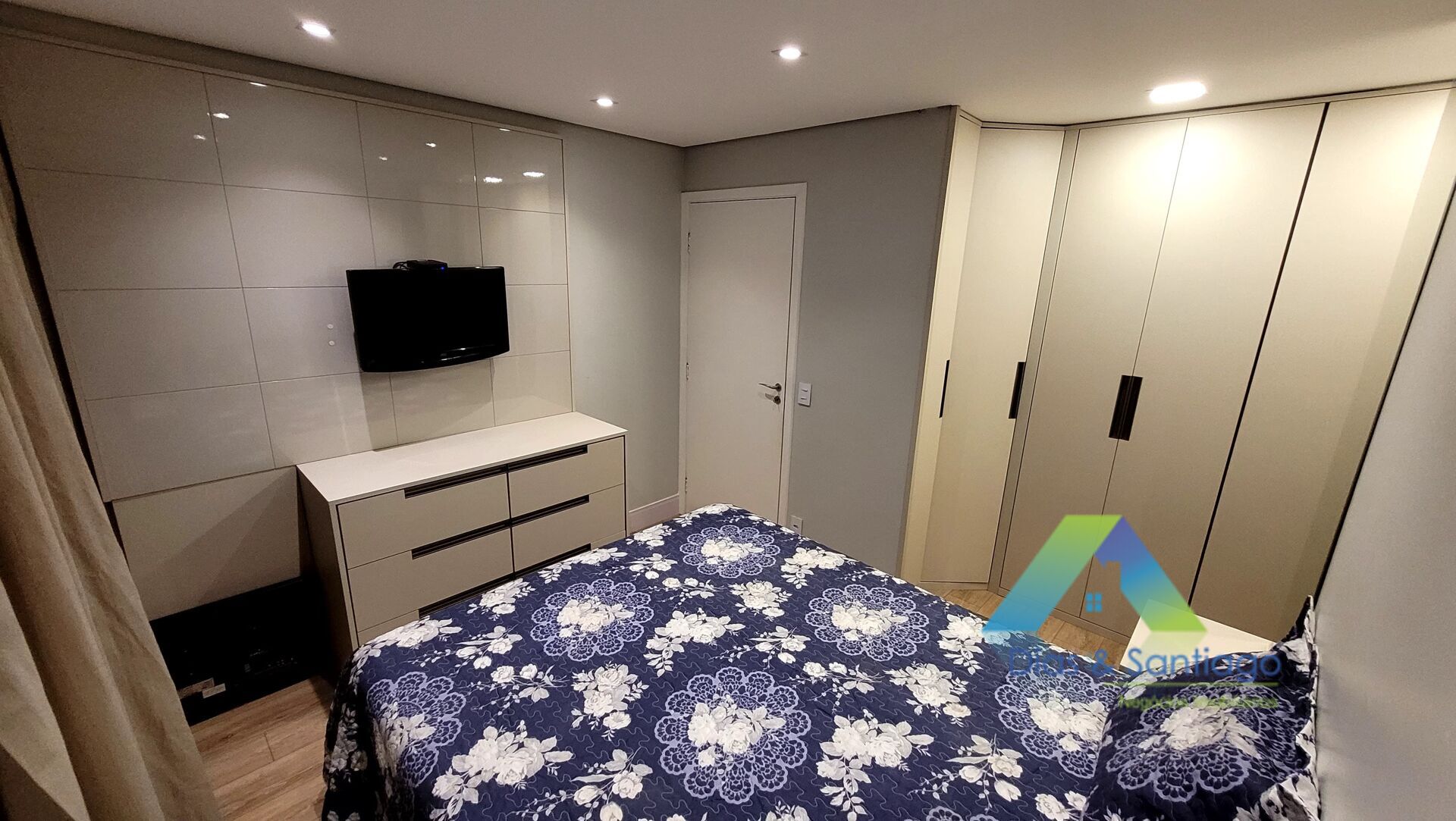 Apartamento à venda com 3 quartos, 94m² - Foto 18