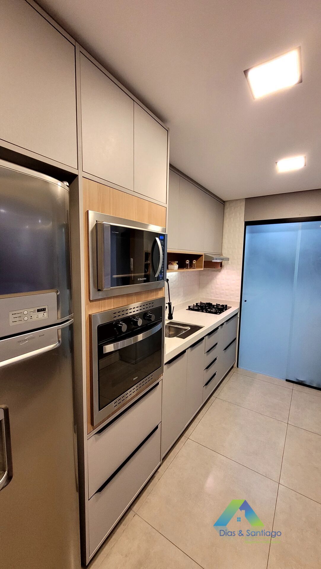 Apartamento à venda com 3 quartos, 94m² - Foto 5