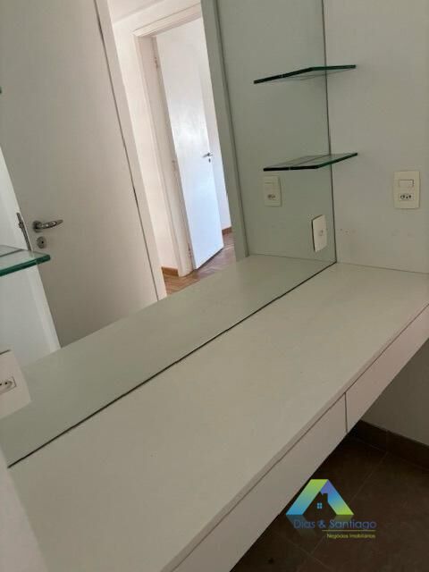 Apartamento para alugar com 3 quartos, 180m² - Foto 31