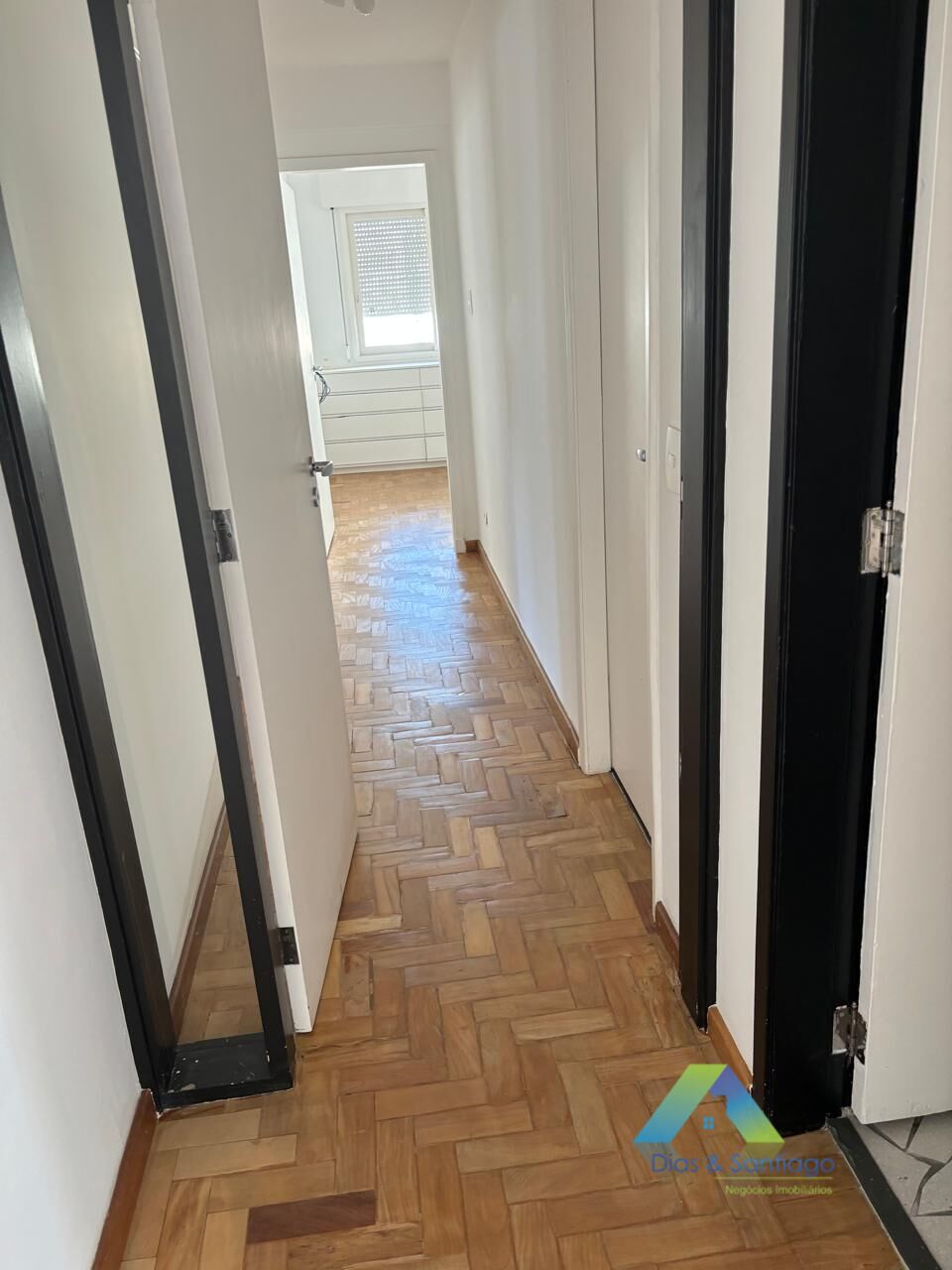 Apartamento para alugar com 3 quartos, 180m² - Foto 8