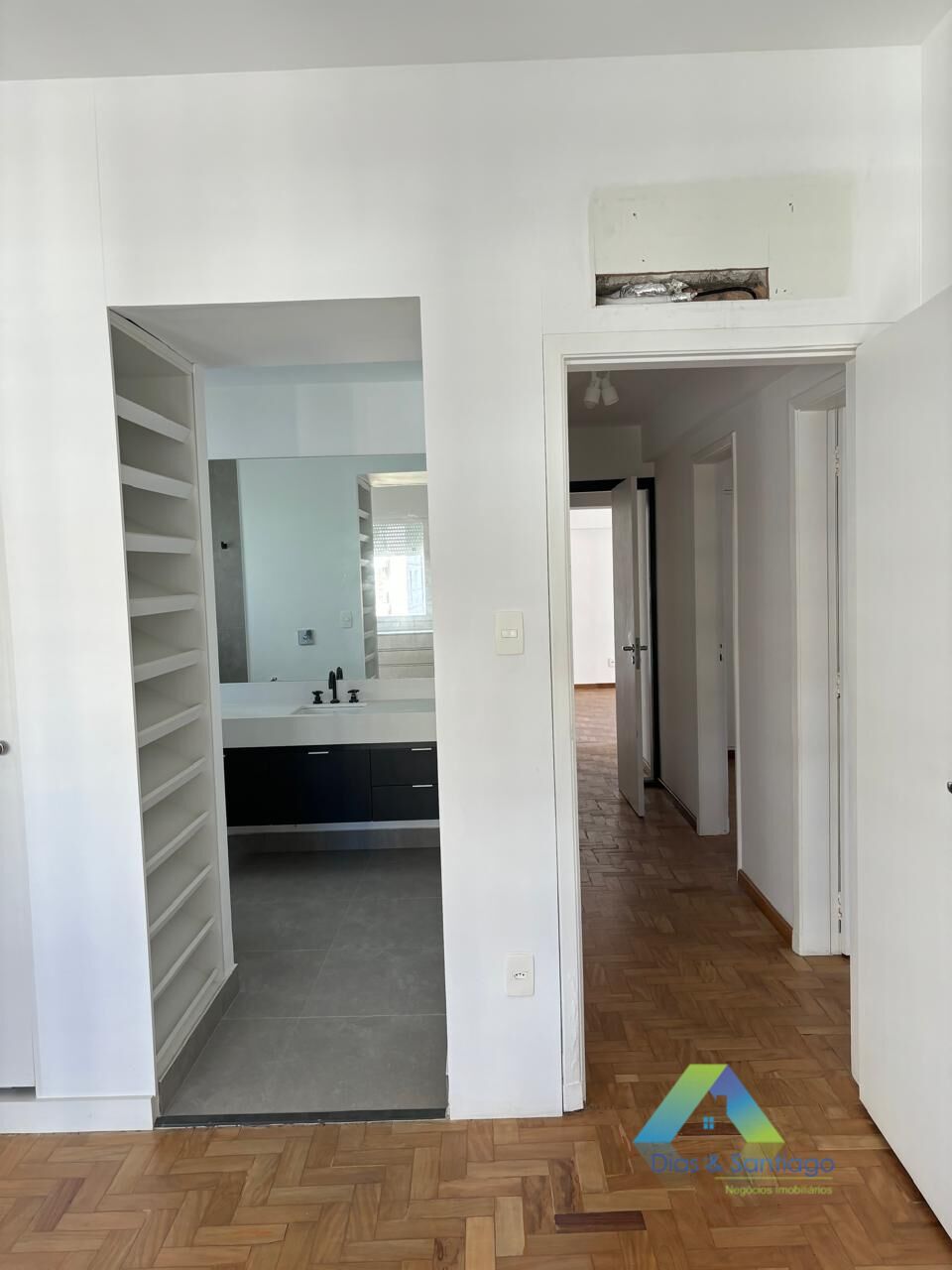 Apartamento para alugar com 3 quartos, 180m² - Foto 22