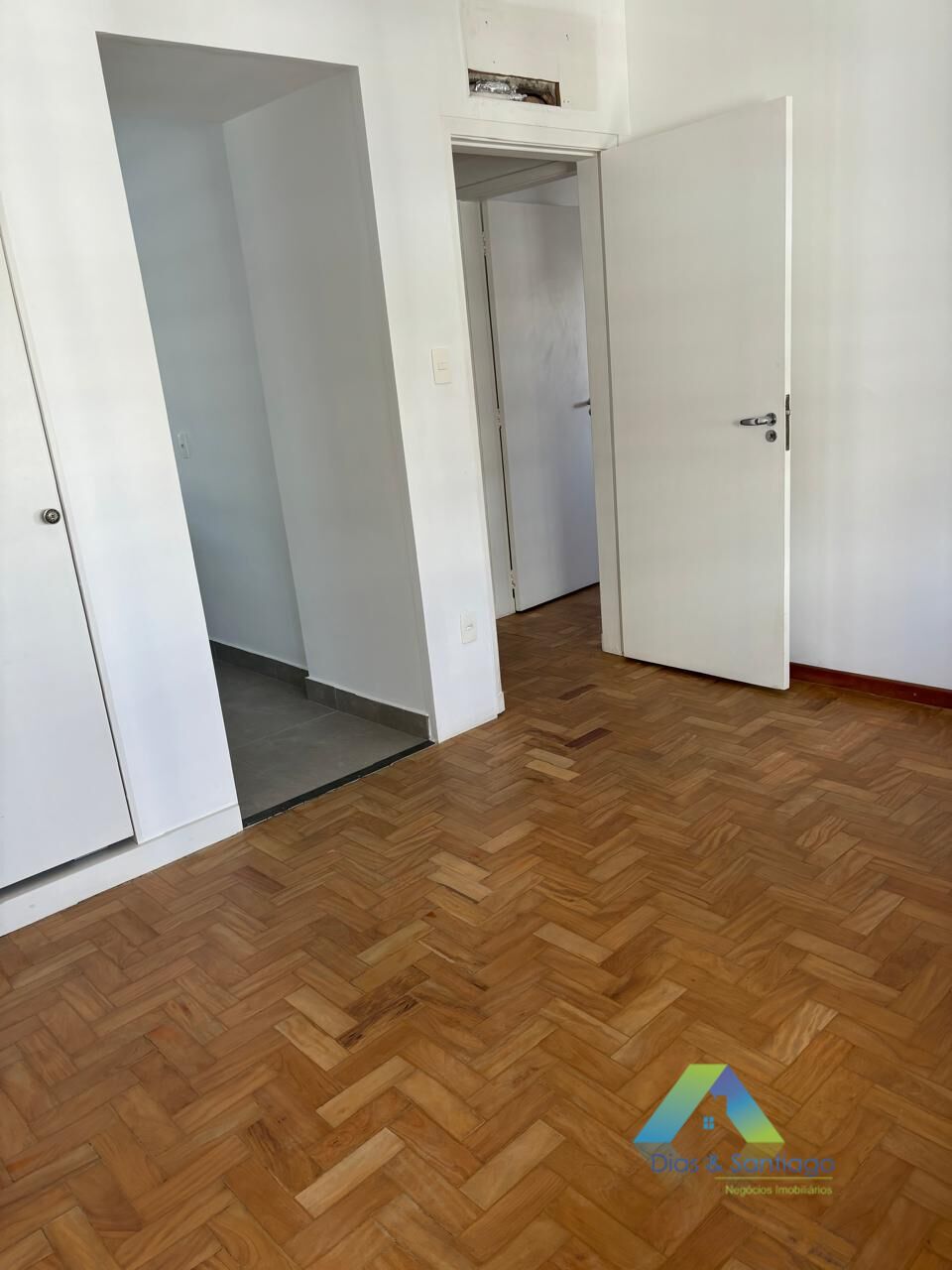 Apartamento para alugar com 3 quartos, 180m² - Foto 20