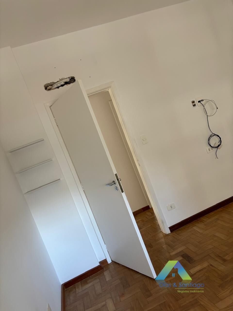 Apartamento para alugar com 3 quartos, 180m² - Foto 15