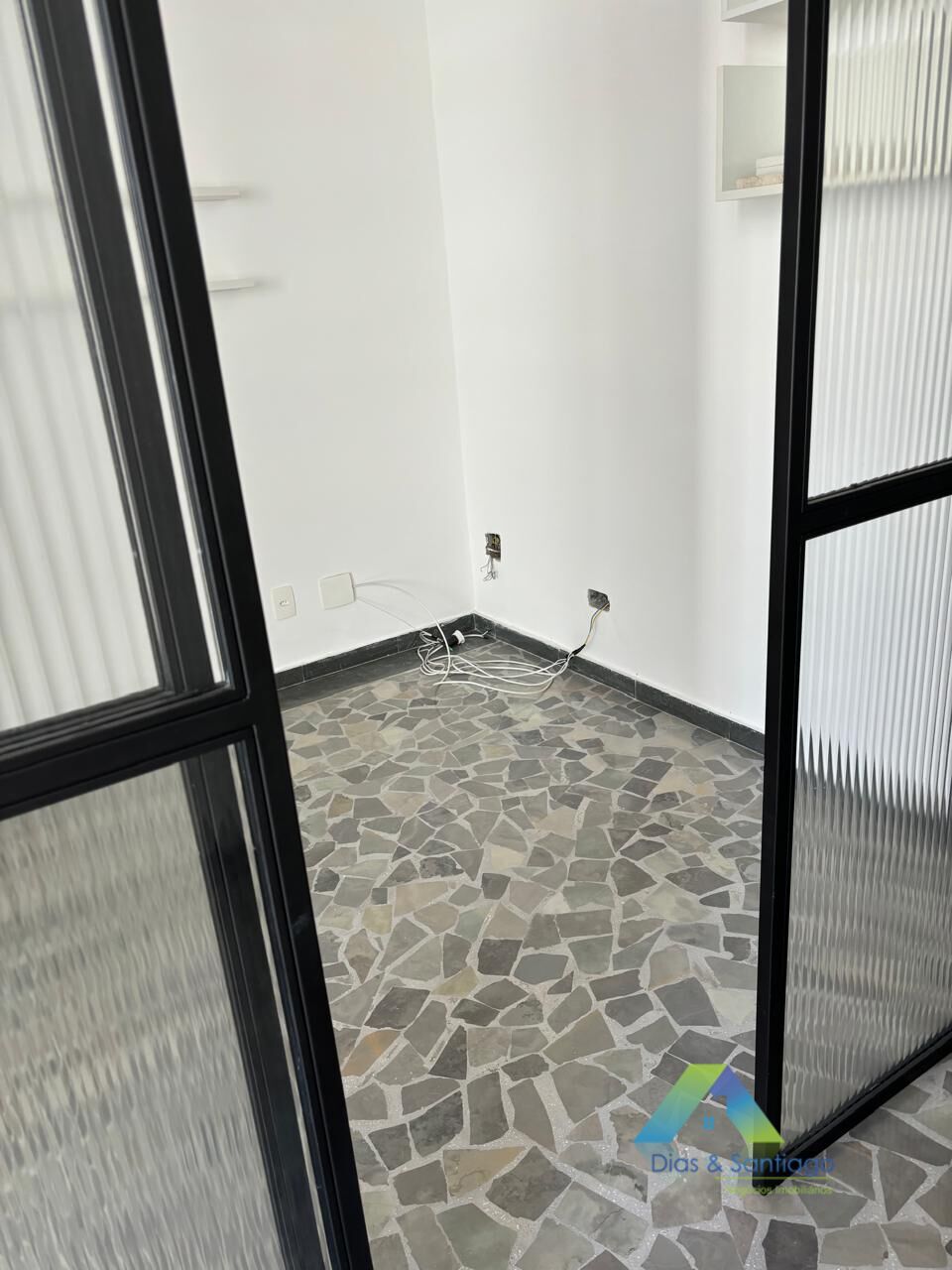 Apartamento para alugar com 3 quartos, 180m² - Foto 7