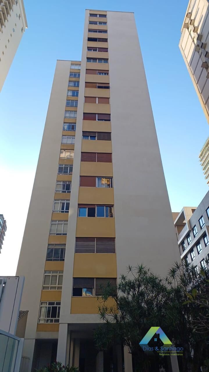 Apartamento para alugar com 3 quartos, 180m² - Foto 39