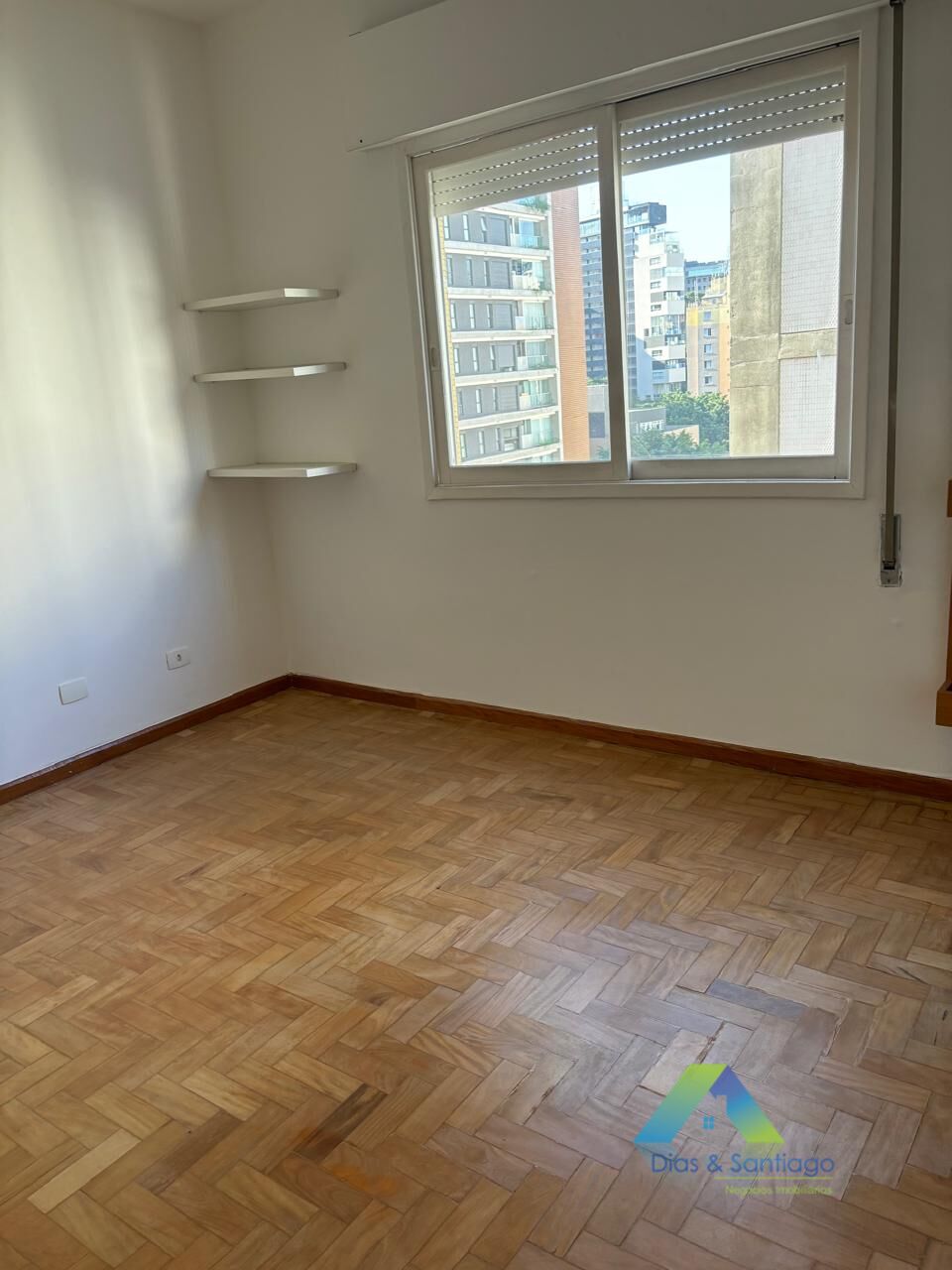 Apartamento para alugar com 3 quartos, 180m² - Foto 21