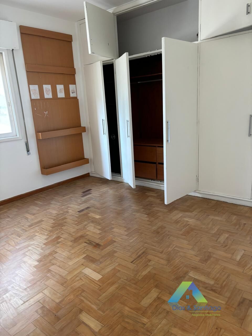 Apartamento para alugar com 3 quartos, 180m² - Foto 16