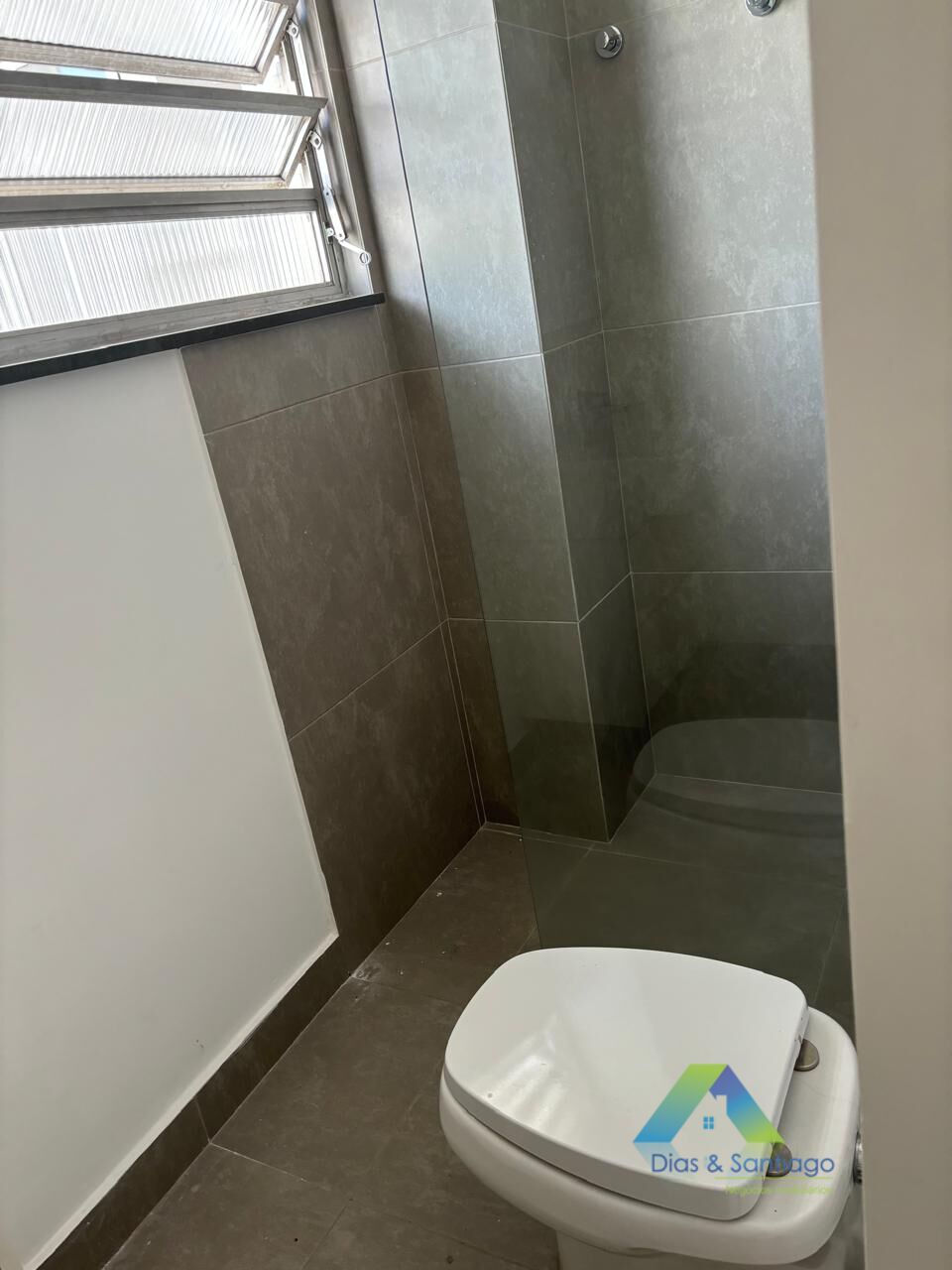 Apartamento para alugar com 3 quartos, 180m² - Foto 11