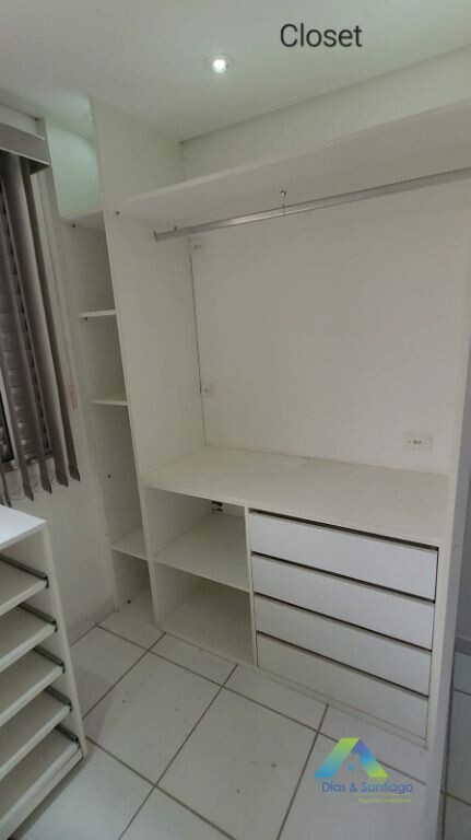 Sobrado à venda com 2 quartos, 260m² - Foto 13