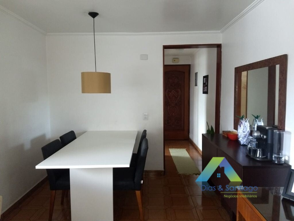 Apartamento à venda com 2 quartos, 65m² - Foto 1