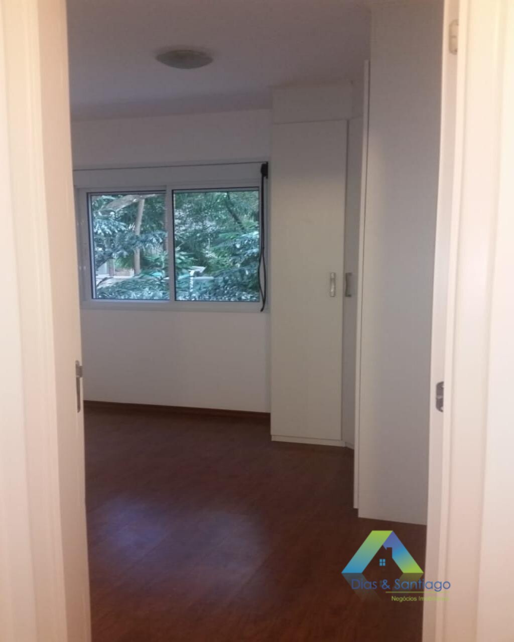 Apartamento à venda com 3 quartos, 184m² - Foto 6