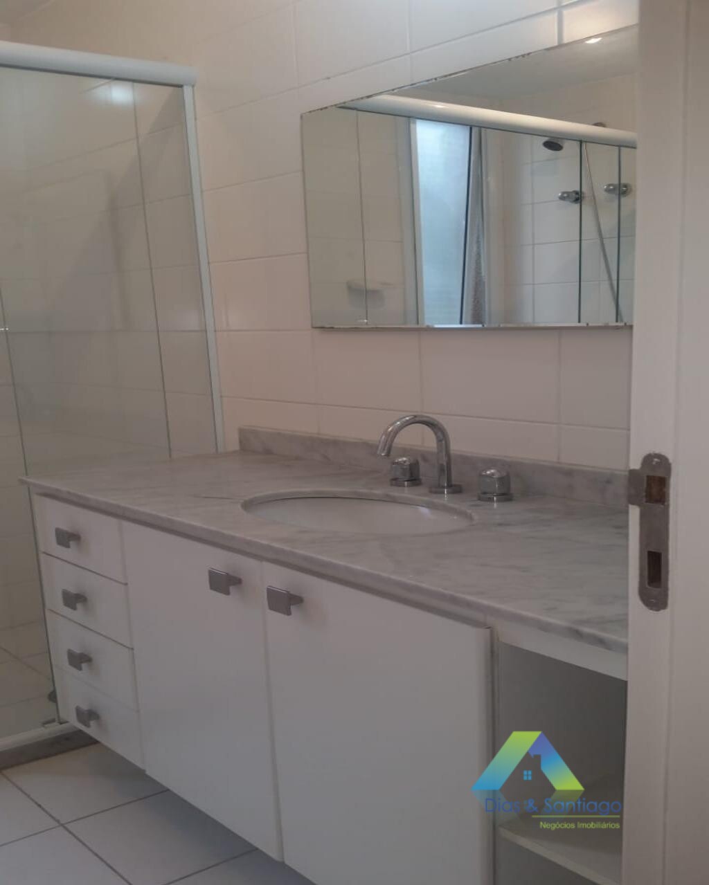 Apartamento à venda com 3 quartos, 184m² - Foto 78