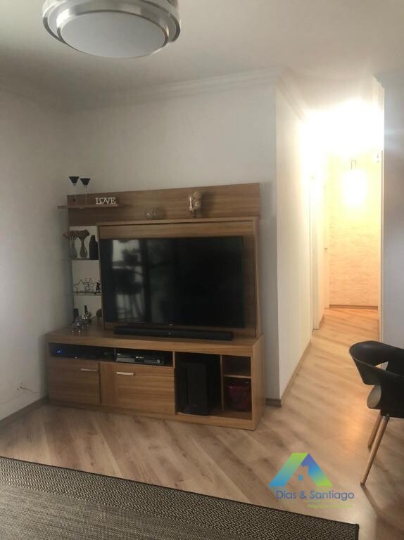 Apartamento à venda com 3 quartos, 84m² - Foto 2