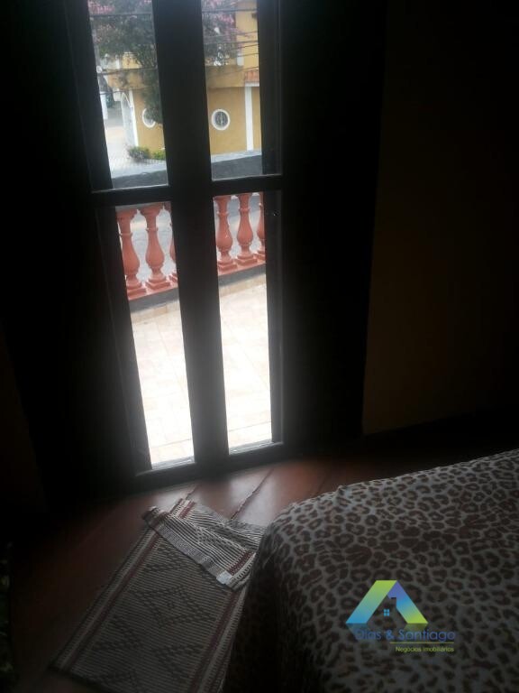 Sobrado à venda com 3 quartos, 130m² - Foto 3