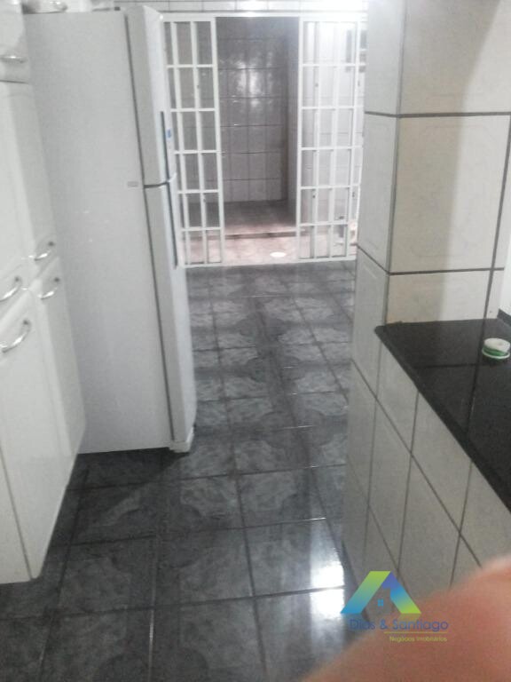 Sobrado à venda com 3 quartos, 130m² - Foto 5