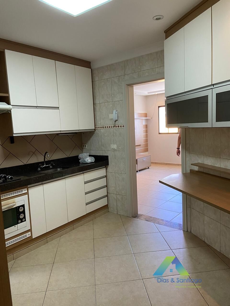 Apartamento à venda com 3 quartos, 82m² - Foto 1