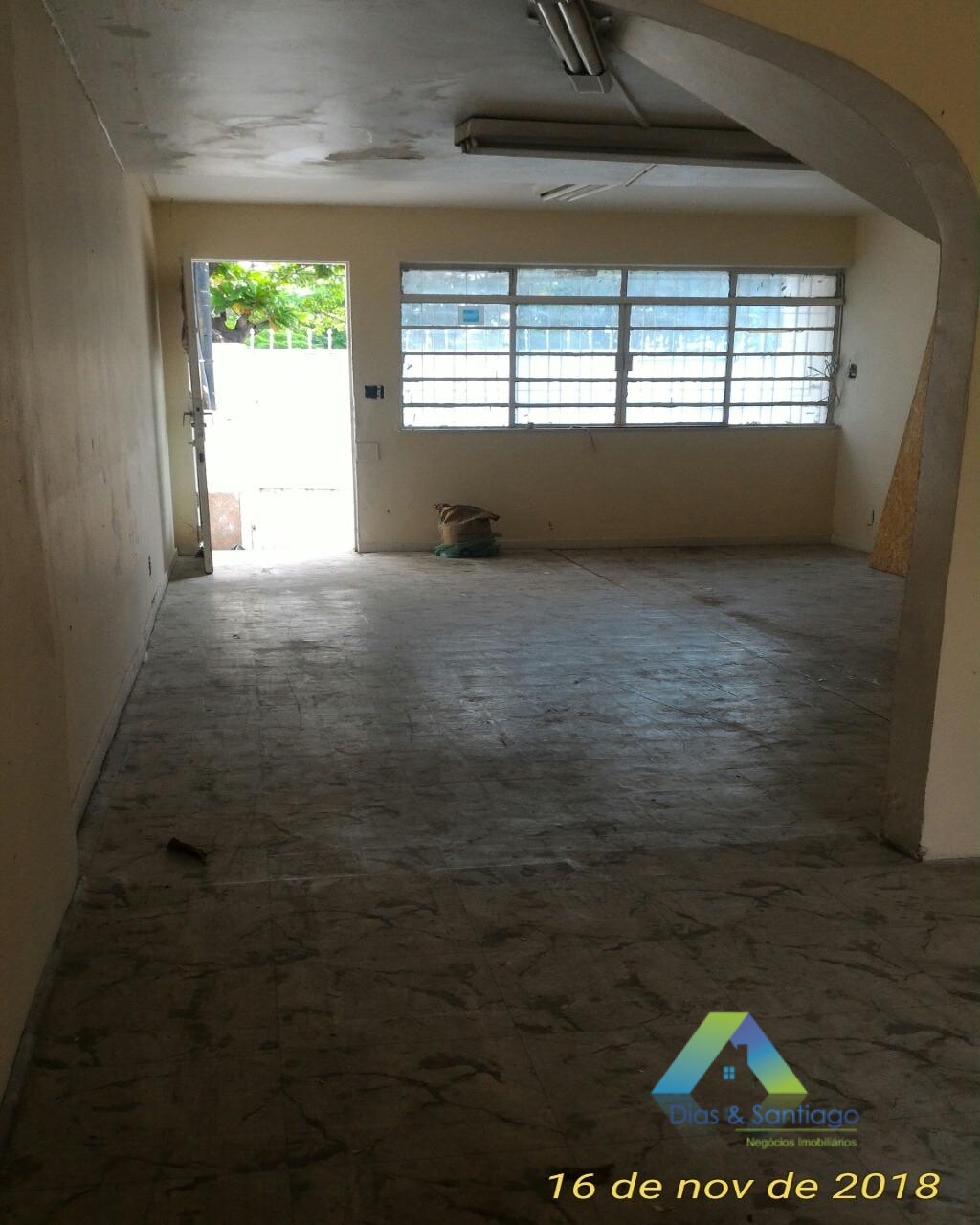 Sobrado à venda com 3 quartos, 196m² - Foto 6