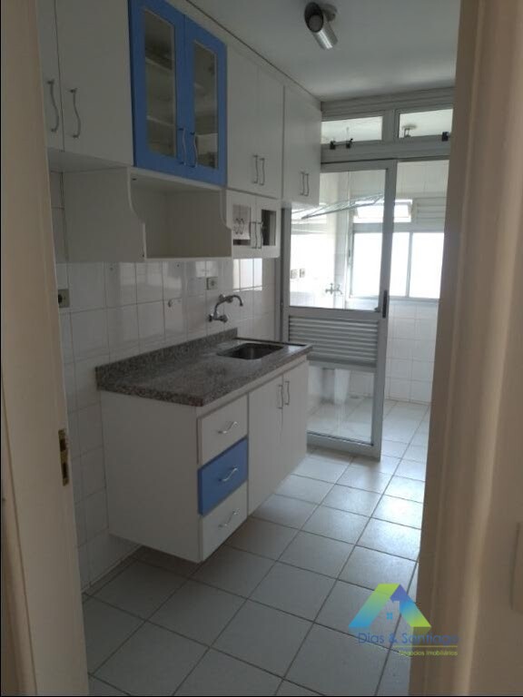 Apartamento à venda com 2 quartos, 50m² - Foto 7