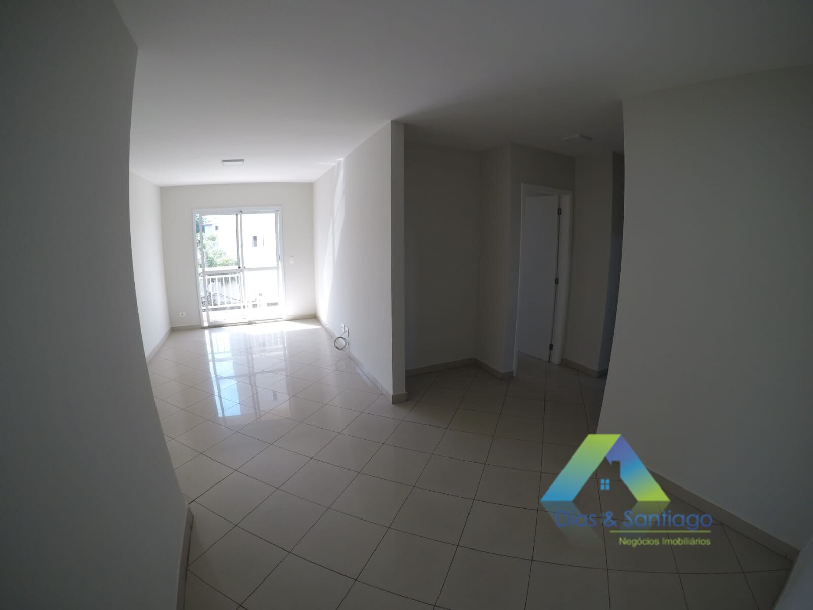 Apartamento à venda com 3 quartos, 85m² - Foto 1