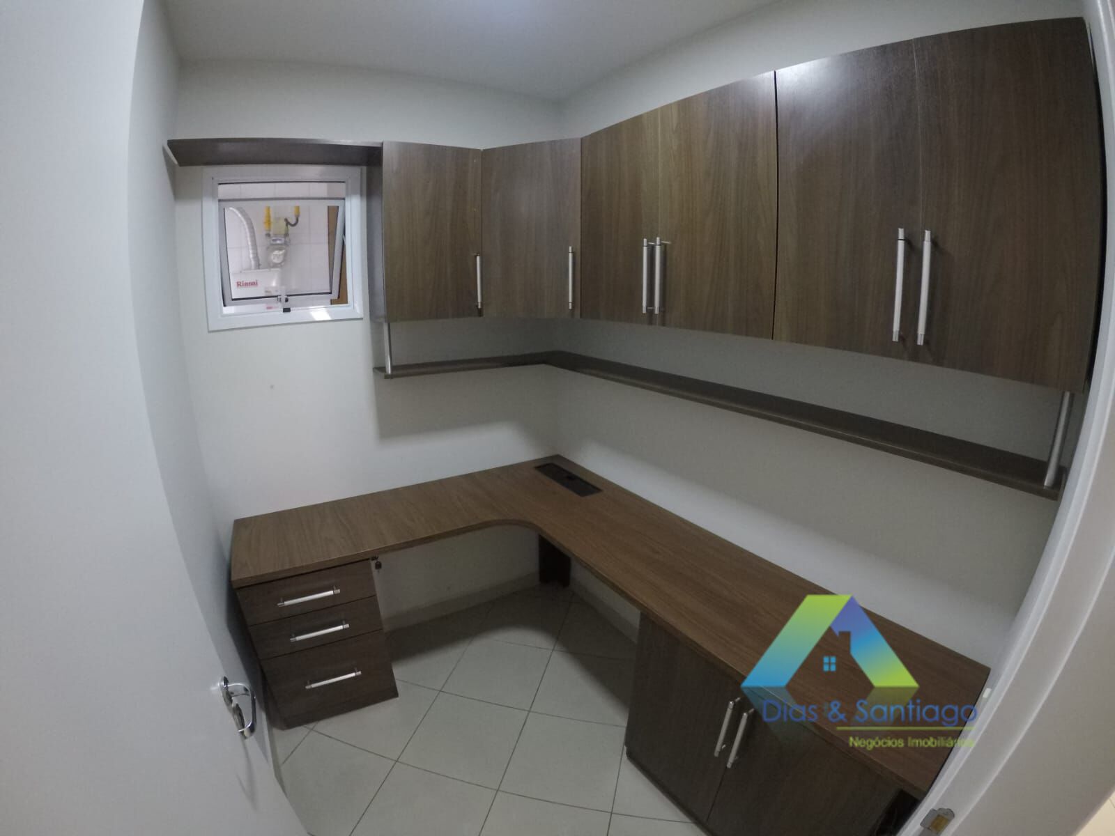 Apartamento à venda com 3 quartos, 85m² - Foto 11