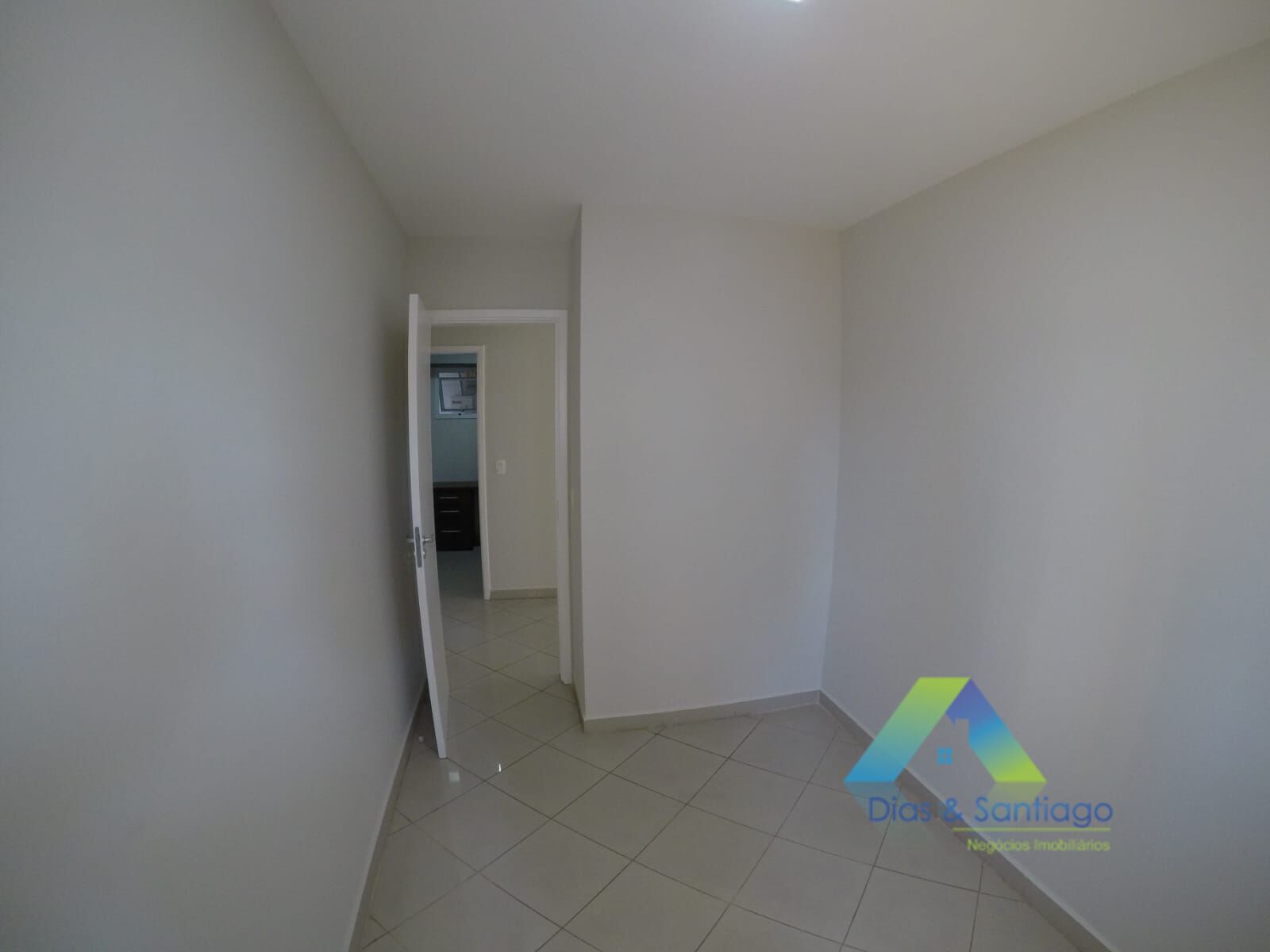 Apartamento à venda com 3 quartos, 85m² - Foto 6