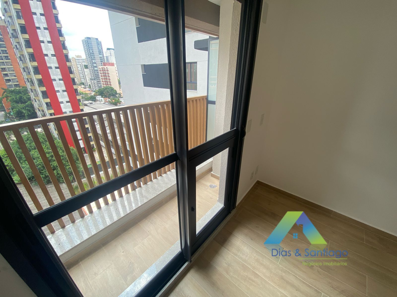 Apartamento para alugar com 2 quartos, 64m² - Foto 14