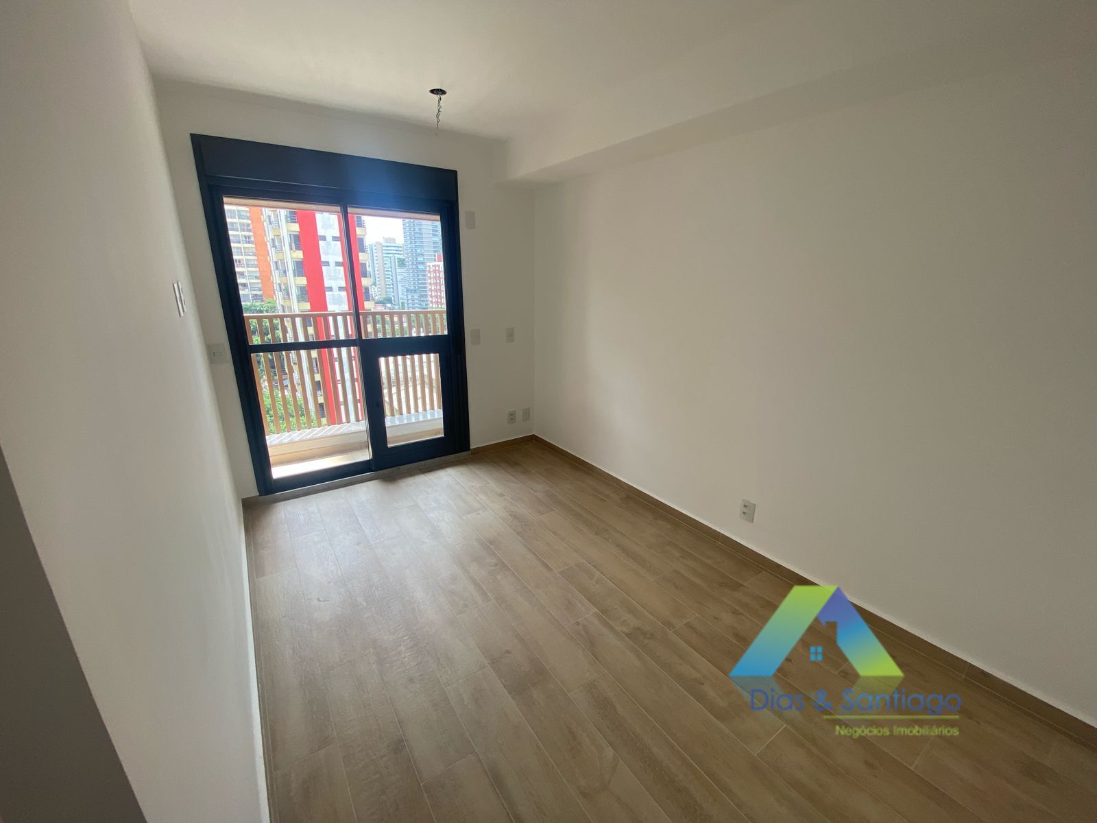 Apartamento para alugar com 2 quartos, 64m² - Foto 15