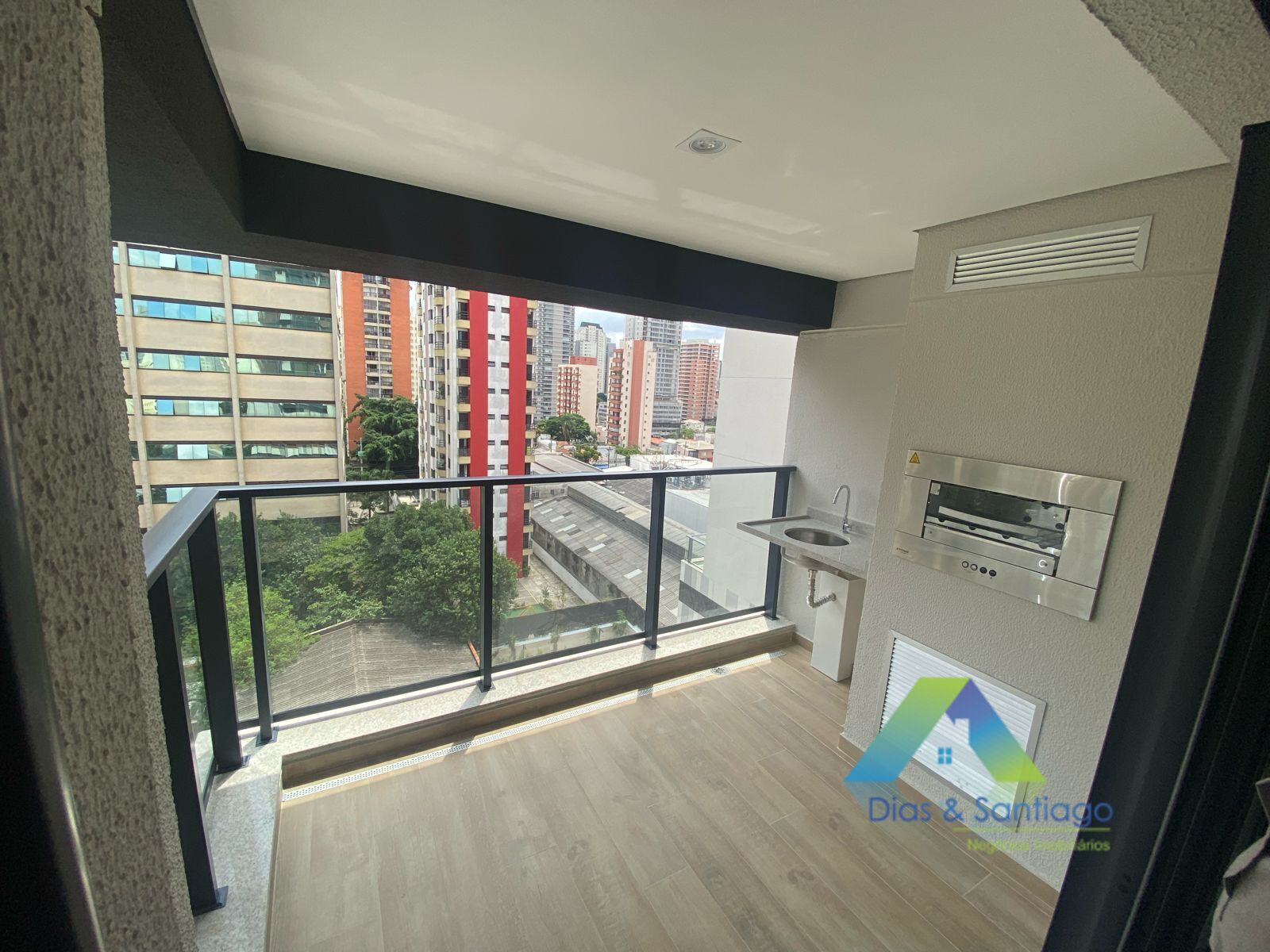 Apartamento para alugar com 2 quartos, 64m² - Foto 11