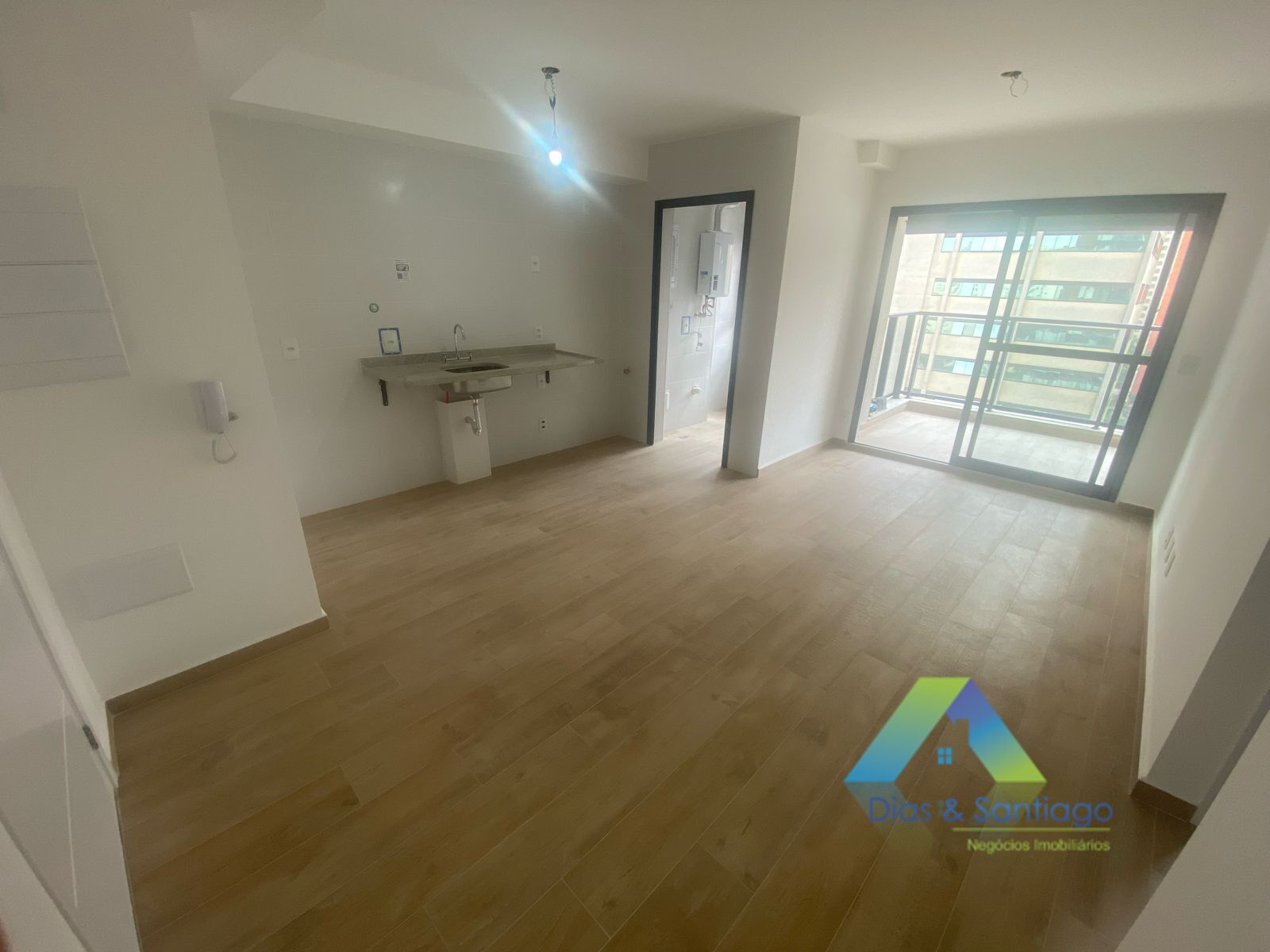 Apartamento para alugar com 2 quartos, 64m² - Foto 1