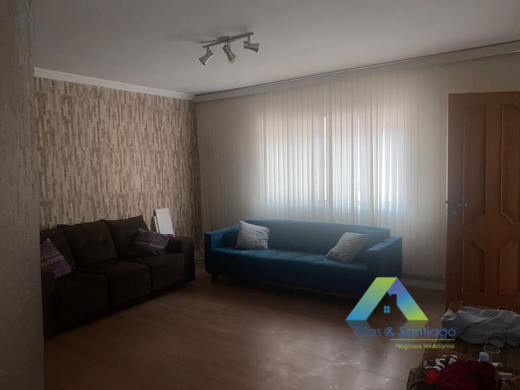 Sobrado à venda com 4 quartos, 160m² - Foto 1