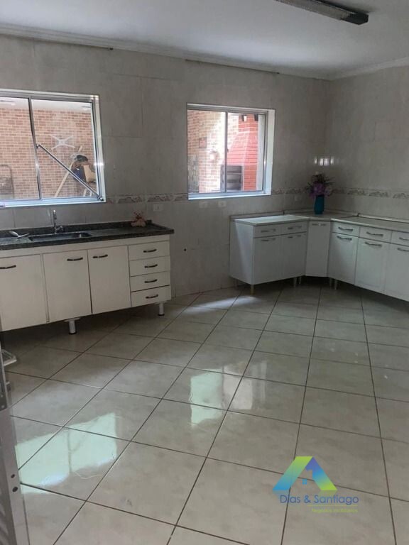 Sobrado à venda com 4 quartos, 160m² - Foto 29