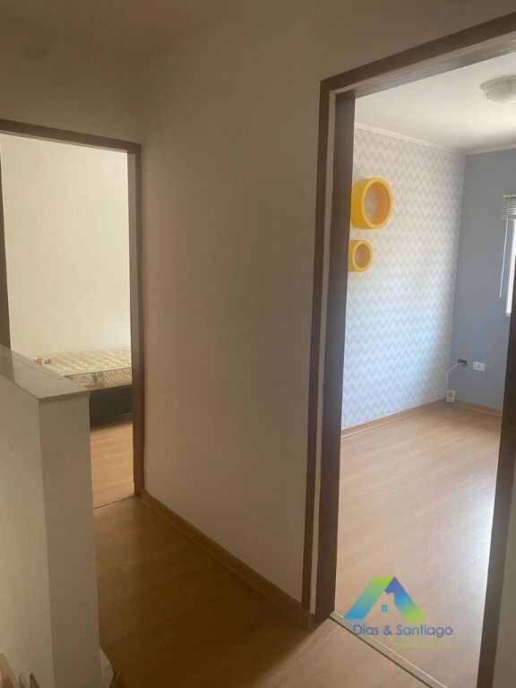 Sobrado à venda com 4 quartos, 160m² - Foto 2