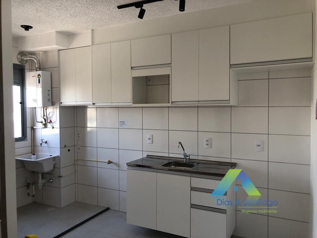 Apartamento à venda com 1 quarto, 30m² - Foto 2