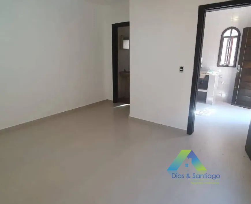 Casa para alugar com 2 quartos, 130m² - Foto 32