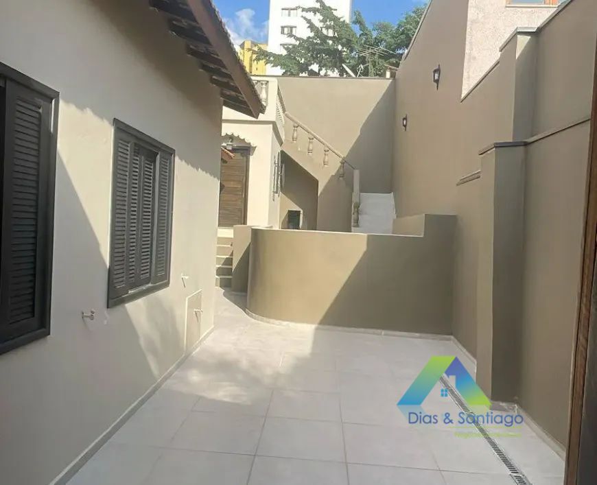 Casa para alugar com 2 quartos, 130m² - Foto 40