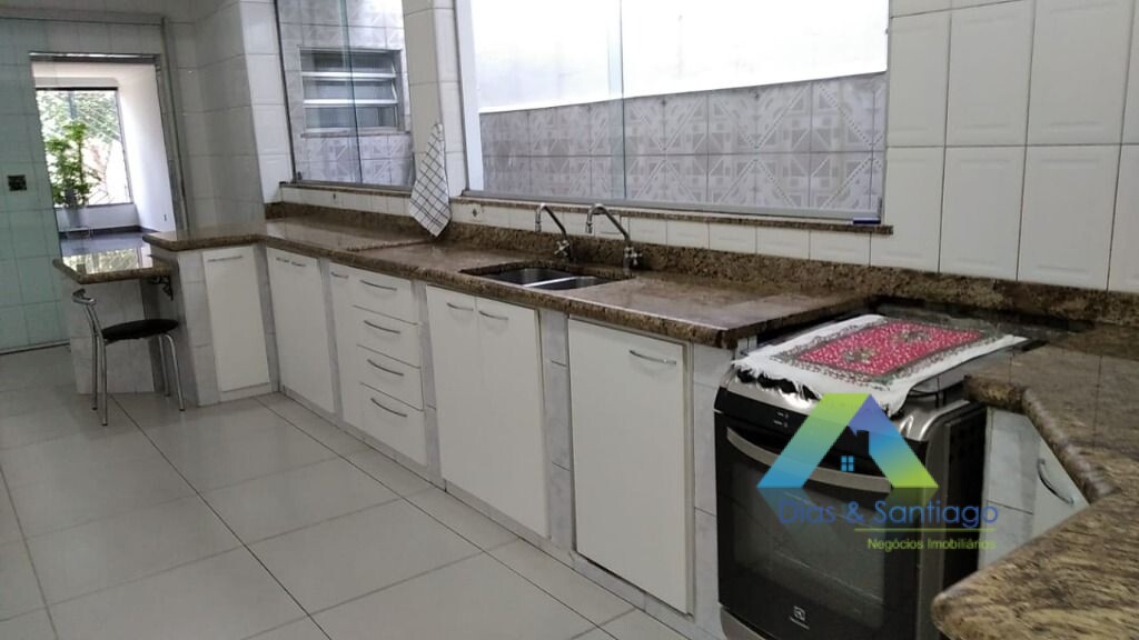 Sobrado à venda com 3 quartos, 150m² - Foto 5