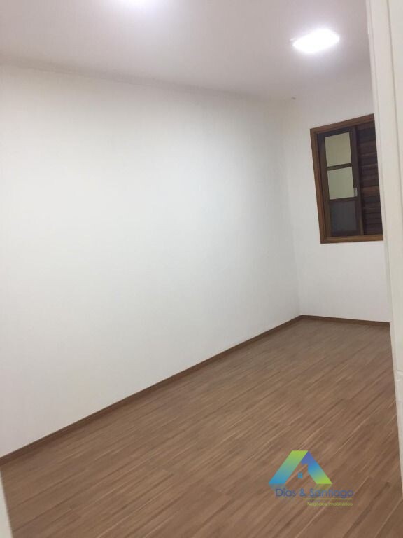 Casa à venda com 3 quartos, 190m² - Foto 8