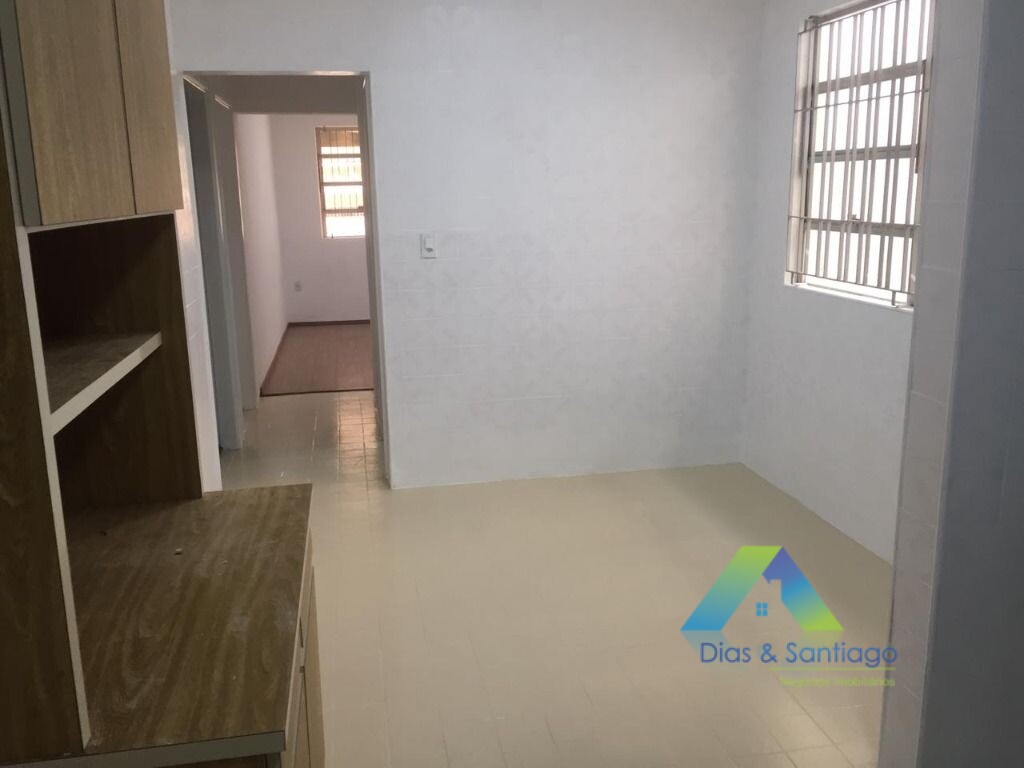 Casa à venda com 3 quartos, 190m² - Foto 6