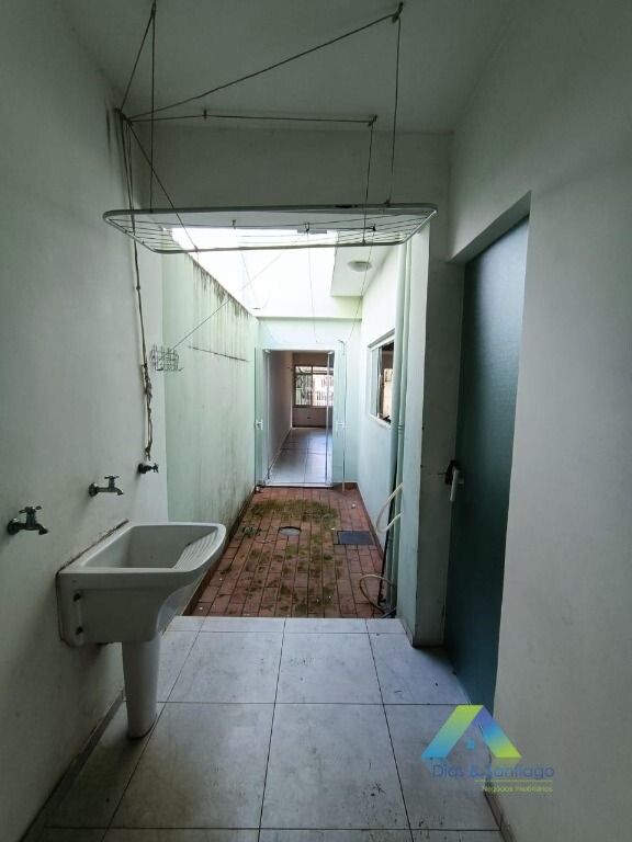 Sobrado à venda com 3 quartos, 110m² - Foto 13