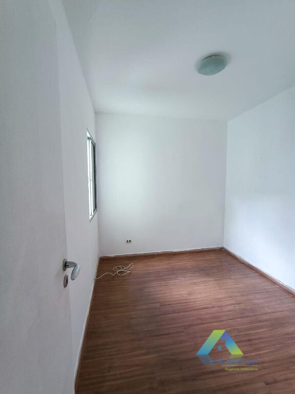 Sobrado à venda com 3 quartos, 110m² - Foto 6