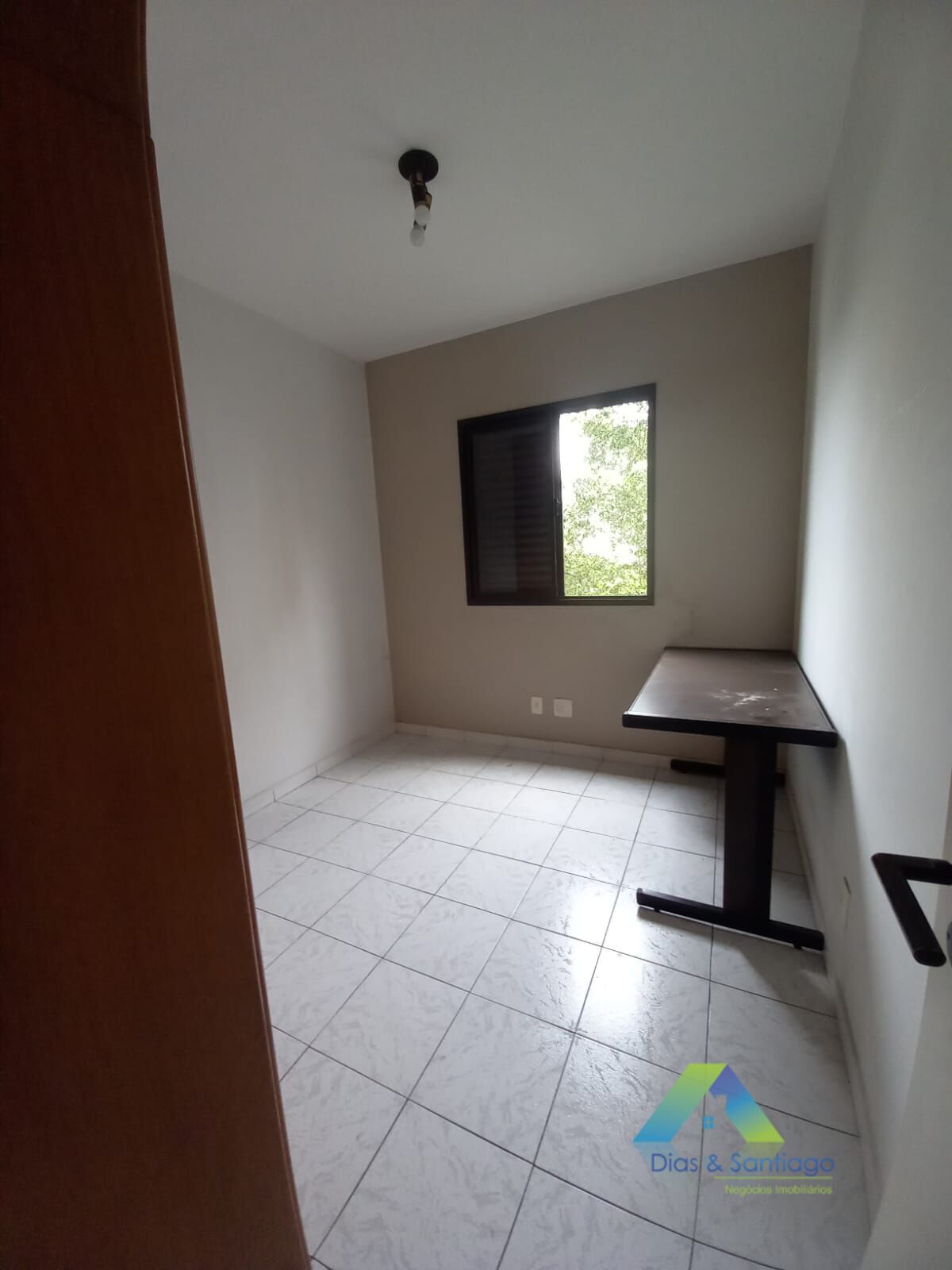 Apartamento à venda com 3 quartos, 75m² - Foto 18