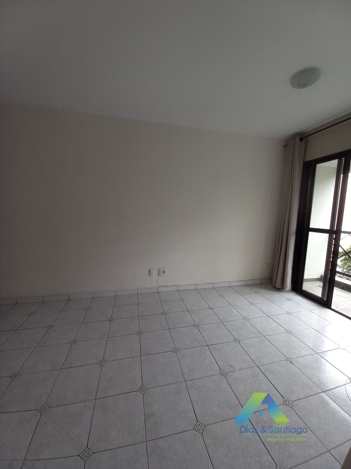 Apartamento à venda com 3 quartos, 75m² - Foto 6