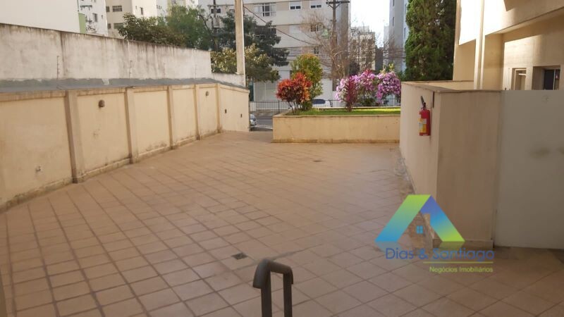 Apartamento à venda com 1 quarto, 51m² - Foto 23