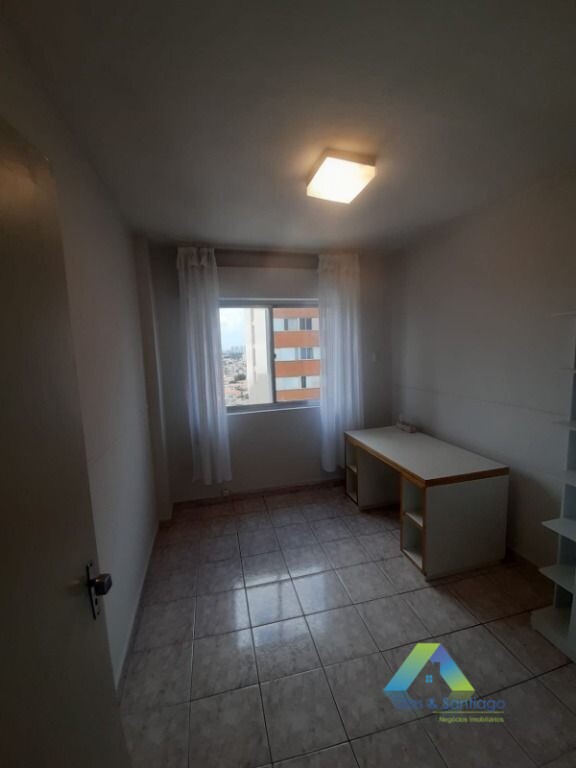 Apartamento à venda com 2 quartos, 66m² - Foto 11