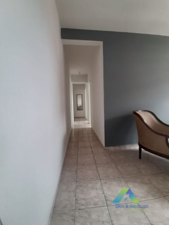 Apartamento à venda com 2 quartos, 66m² - Foto 2