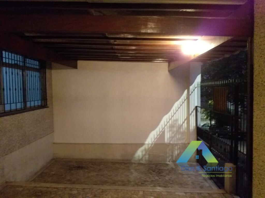 Casa à venda com 3 quartos, 147m² - Foto 4